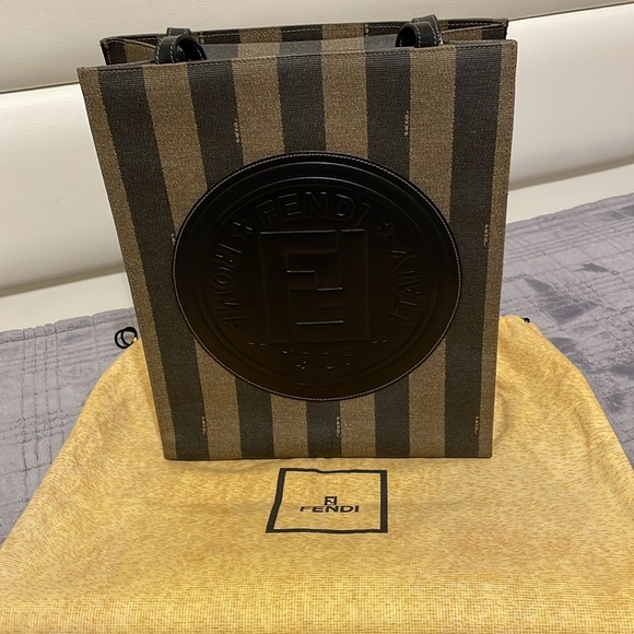 Fendi Vintage Logo Stamp Pequin Coated Canvas Shoulder Bag - Picture 15 of 15